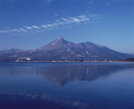湖面に映る磐梯山も美しいですね