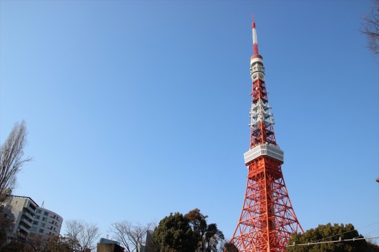 ちなみに会社の周辺からは東京タワーは間近に見られます。