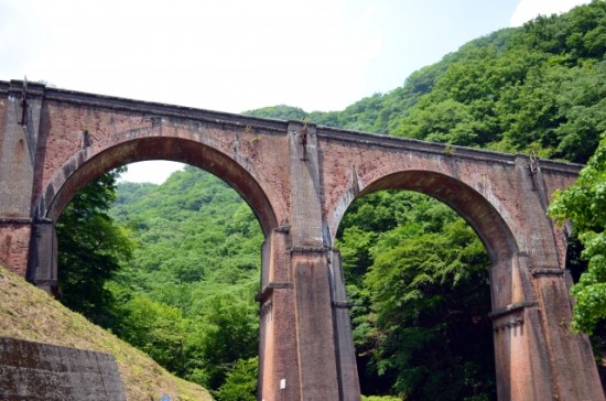 明治時代に建設された日本最大のめがね橋